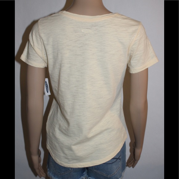 OLD NAVY GOOD NATURED YELLOW TEE NWT💚 - Picture 9 of 16